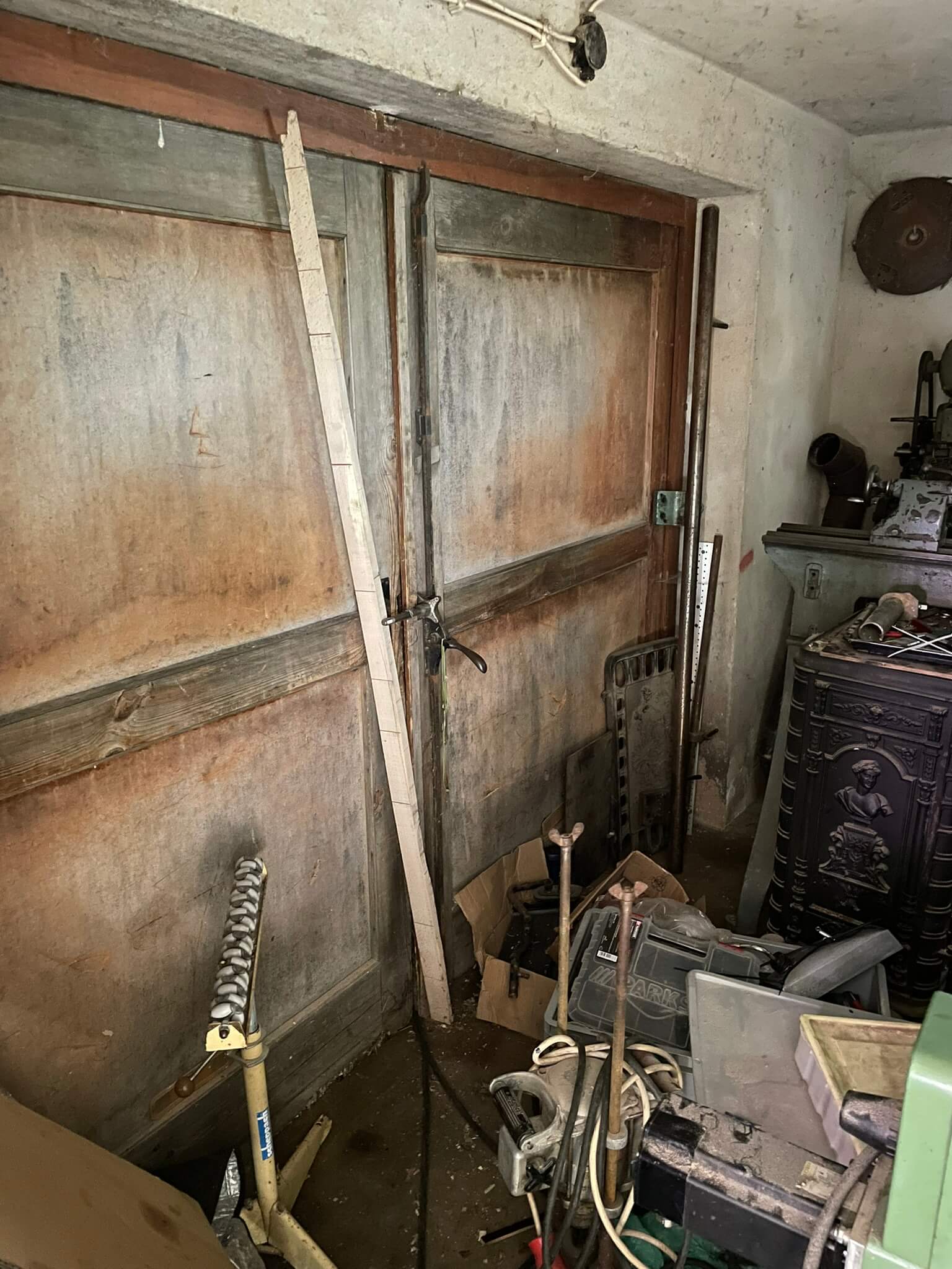 Garage